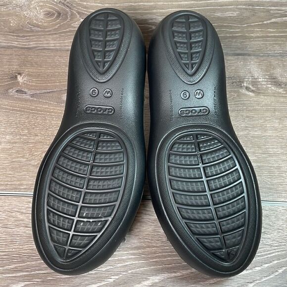 Crocs Taylor Slingback Slip On Women’s Size 9 Black Rubber Comfort Flat Sandals - Picture 7 of 11